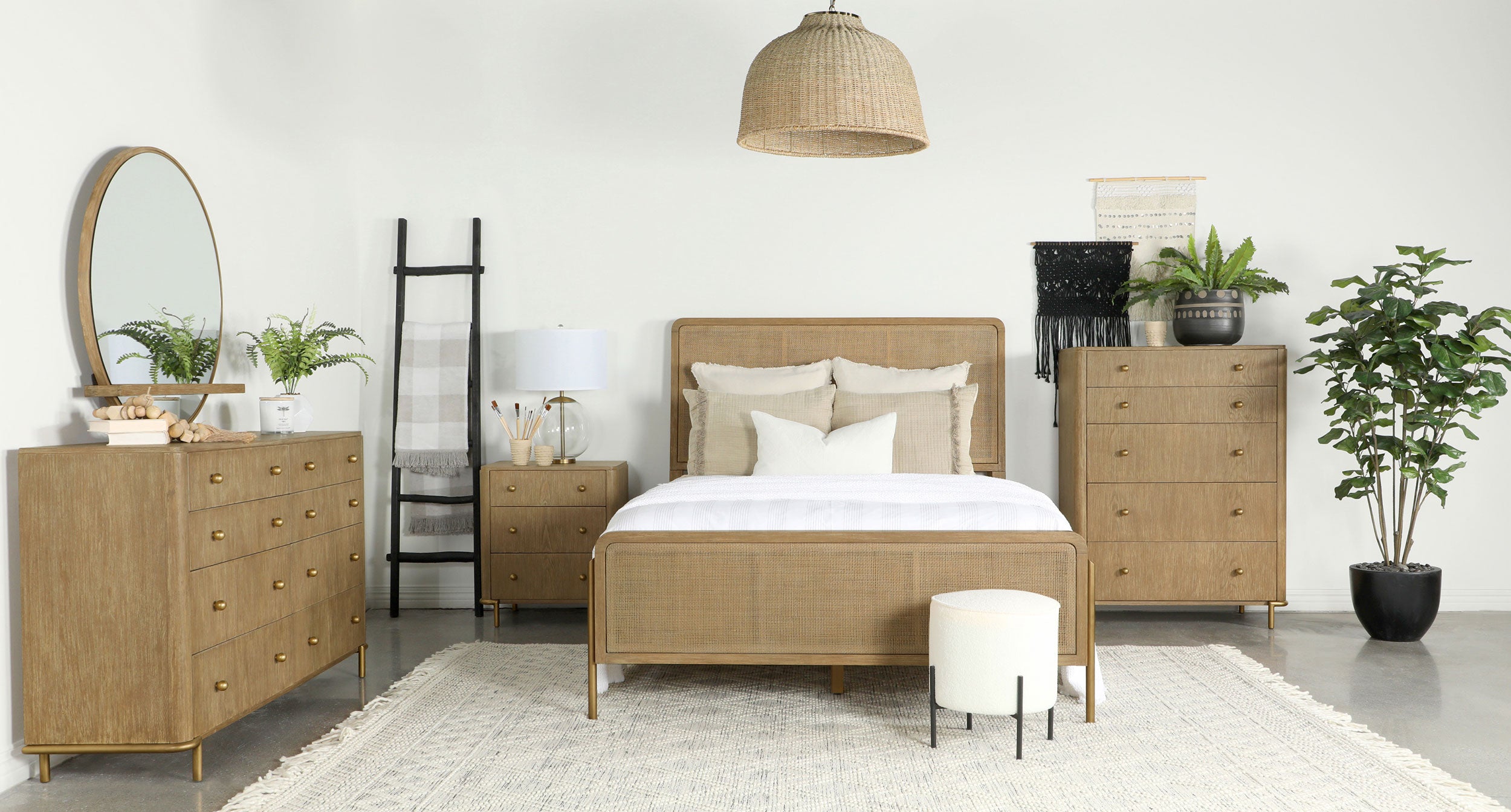 Arini Bedroom Set - Luxe Home Furnishings (Jersey City, NJ)