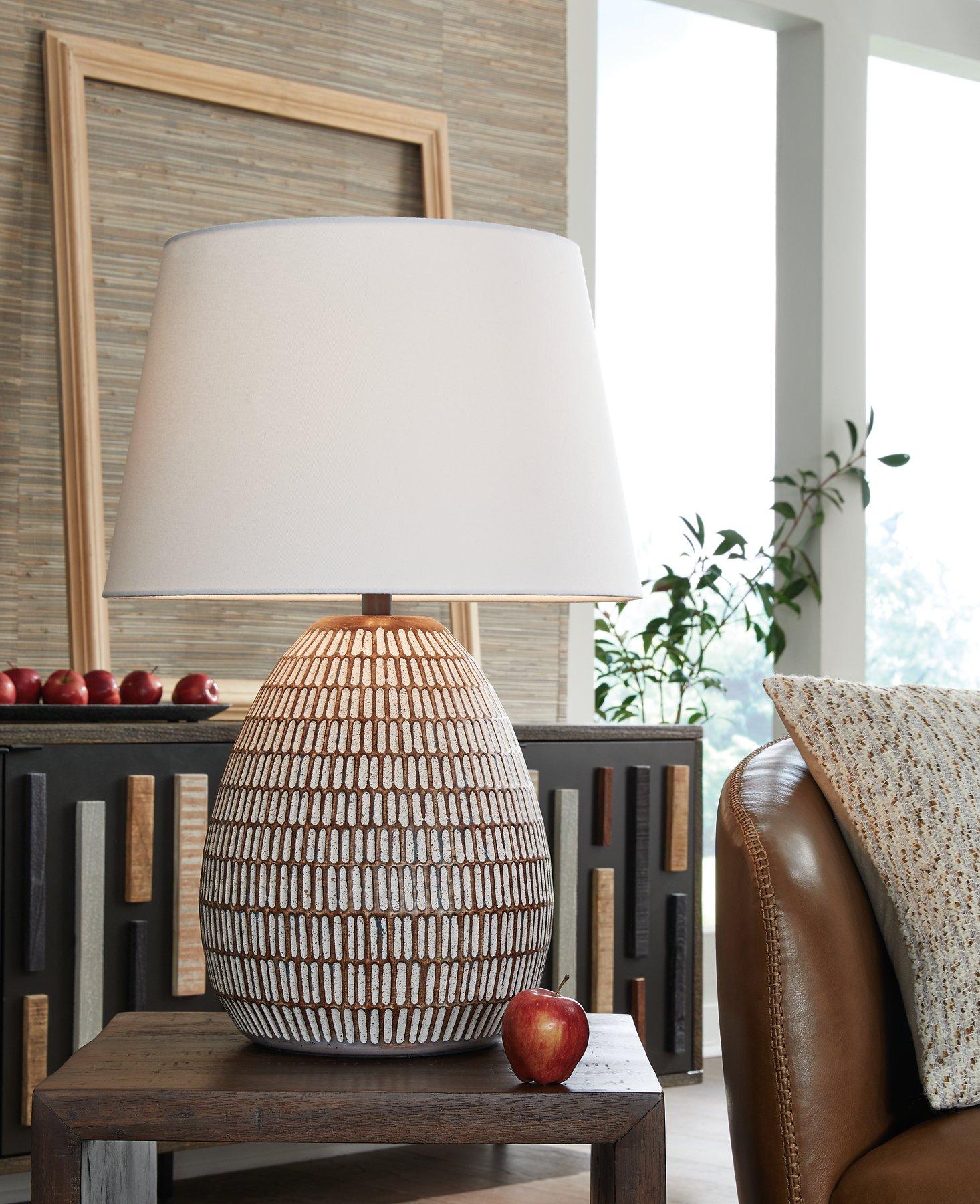 Darrich Lamp Set - Luxe Home Furnishings (Jersey City, NJ)