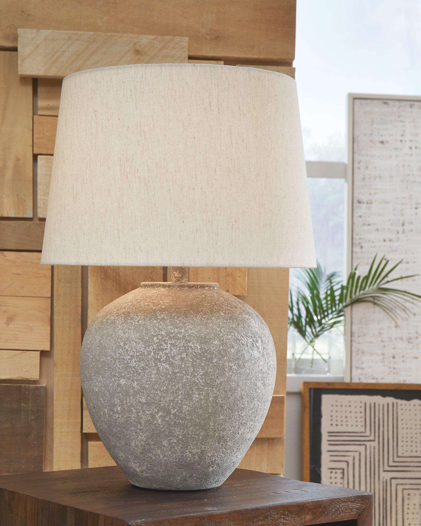 Dreward Lamp Set - Luxe Home Furnishings (Jersey City, NJ)